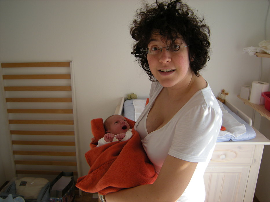 Mama und Antonia zuhause angekommen (6. Tag)