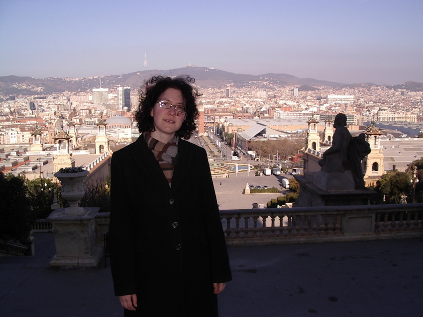 Auf dem Montjuic mit dem Tibidabo...