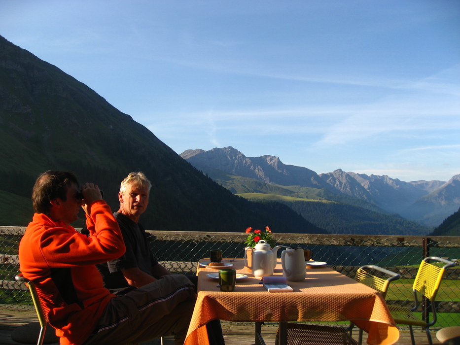 Traumhaftes Wetter zum Frühstück in der ...