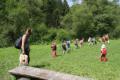 Kindergartenausflug zum Bach