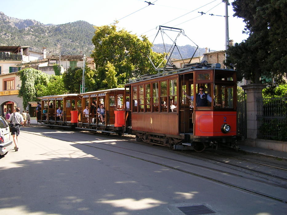 Die Tram macht Station