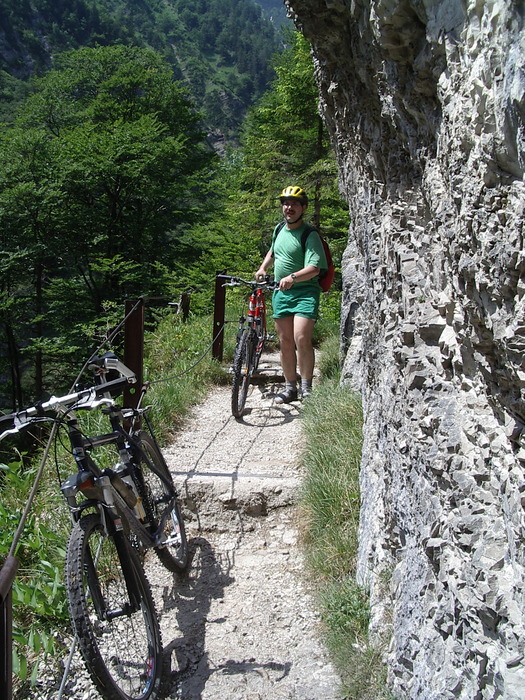 ...und macht sich auf den Weg zum Staubfall