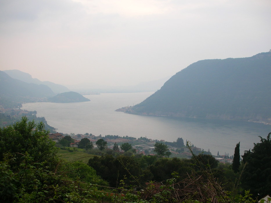 Noch einen Blick auf den Lago d'Iseo...