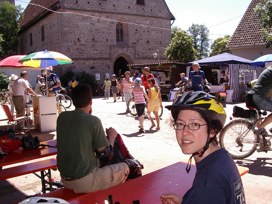 In Mauren angekommen: Hoffest mit leckeren Kleinig...