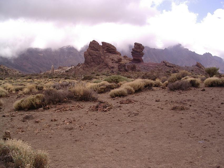 Roque Cinchado nicht mit dem El Teide im Hintergru...